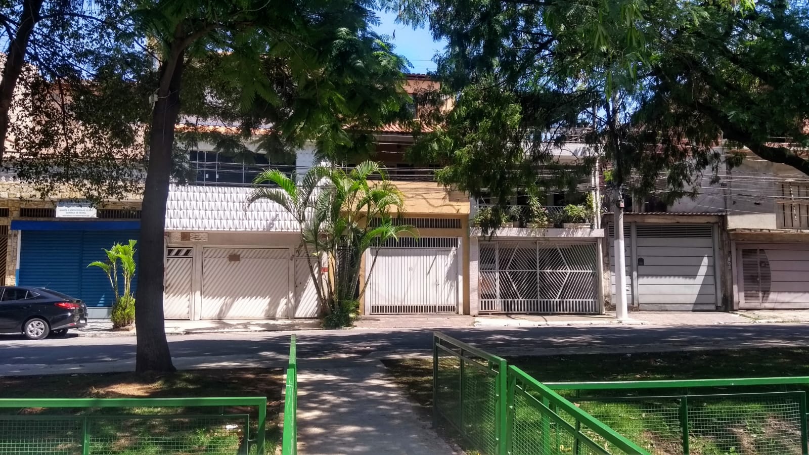 Casa em Itaquera com edícula