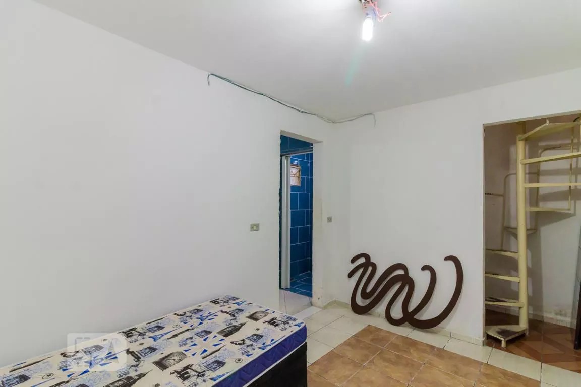 Espaço interno da casa em Itaquera